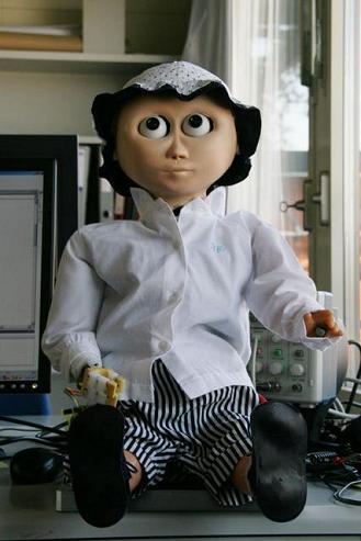 新型機(jī)器人能洞悉人類情緒的喜怒哀樂(lè)(圖)